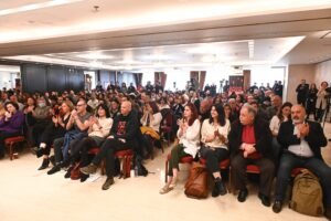 eklogiki epitropi koino